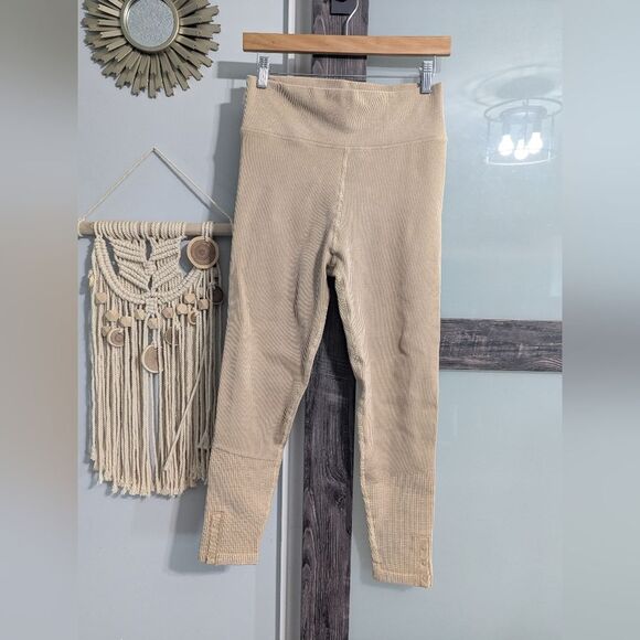 Aerie Offline Main Squeeze Seamless High Waisted Ribbed  Waffle Legging Size L - Picture 2 of 6